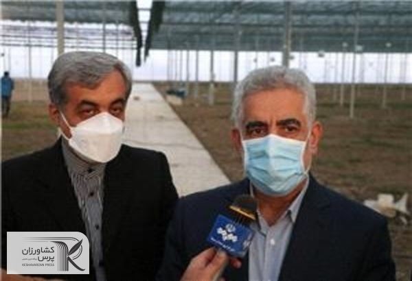  احداث مجتمع‌هاي گلخانه‌اي با هدف استمرار توليد محصولات کشاورزي در تمام طول سال