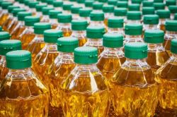 کاهش تقاضای خرید روغن در بازار / جو روانی "کمبود" شکسته است کاهش تقاضای خرید روغن در بازار / جو روانی "کمبود" شکسته است