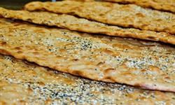  ممنوعیت فروش اجباری نان کنجدی در زنجان