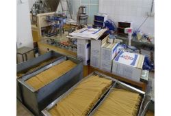 احتکار ۵۸ تن ماکارونی در یکی از انبار‌های پخش مواد غذایی