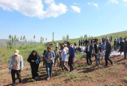 برگزاری تورهای آموزشی ترویجی بهترین روش ترویج برای انتقال دانش به کشاورزان است 