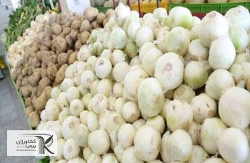 پاکستان از ایران گوجه فرنگی و پیاز وارد میکند